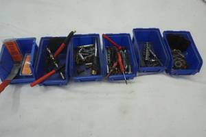 lot 109 image: hardware and small bins lot