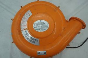 lot 151 image: air pump model AH-6 , for blowing up like bouncy houses