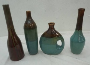 lot 157 image: Contemporary Ceramic Vase Lot. 14 13 13 10