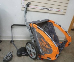 lot 175 image: in step bicycle trailer