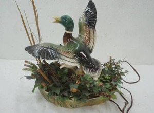 lot 213 image: vintage light up ceramic mallard. Lane & Co. L.A. CALIF 1954