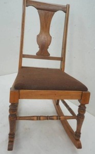 lot 245 image: Rocking chair