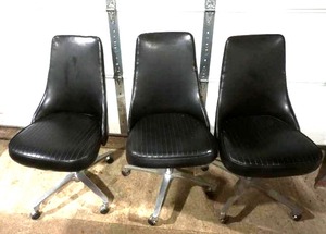 lot 249 image: Chairs