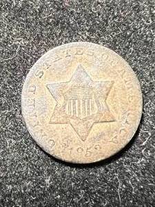 lot 16 image: 1852 US 3 CENT SILVER