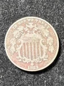 lot 29 image: 1883 US SHIELD NICKEL