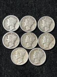 lot 44 image: GROUP OF 8 US MERCURY DIMES