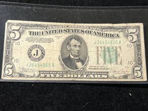lot 106 image: 1934C US GREEN SEAL $5 FEDERAL RESERVE NOTE