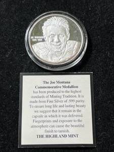 lot 113 image: 1 TROY OZ .999 FINE SILVER JOE MONTANA COMMEM