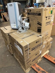 lot 20 image: Pallet of QTY 8 New  Like New AC  Air Conditioning Units By LG Whytner Seasons & Delonghi - Retail $3769