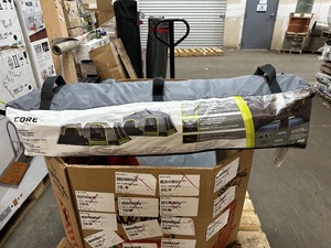 lot 64 image: Core 10 Person Blackout Tent