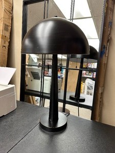 lot 267 image: Nice Table Lamp