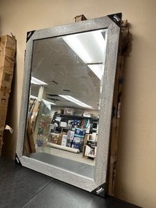 lot 284 image: Nice Mirror