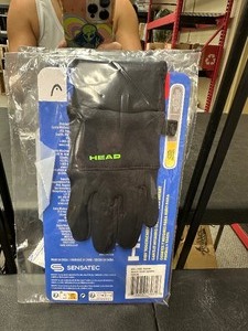 lot 302 image: New Head Kids Gloves  Mittens Size Medium