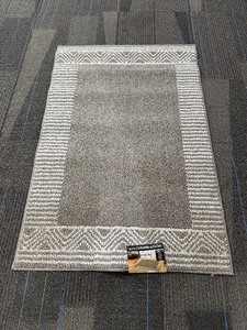 lot 323 image: New Generation 30 x 45 Accent Rug - Marked # 12