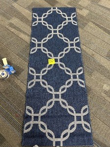 lot 345 image: New Gertmenian Studio By Brown Jordan 26 x 72 Indoor  Outdoor Runner Rug - Marked # 30