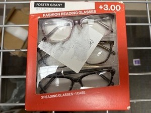 lot 369 image: New 3 Pack of Design Optics By Foster Grant Fashion Reading Glasses 3.00