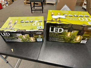 lot 432 image: 2 New Open Box Boxes of 48 Feit Electric String Lights