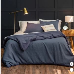lot 98 image: New Open Box Relaxed Duvet Cover Set - Navy Blue  Full  Queen Size Bed