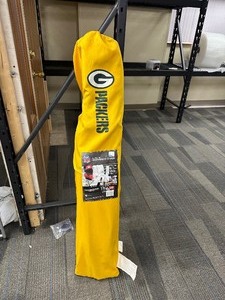 lot 481 image: Green Bay Packers Collapsible Chair