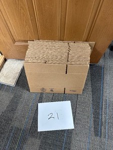 lot 489 image: 21 Uline Shipping Boxes 12 x 6 x 6