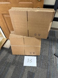 lot 496 image: 33 Uline Shipping Boxes 14 x 12 x 6 Multi Depth