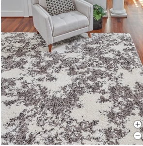 lot 355 image: Used good condition Thomasville Hudson Shag Area Rug, Declan  Shag Rug 5ft 3in X 7ft 5in - Marked # 40