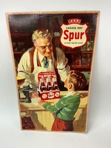 lot 19 image: Canada Dry Spur Cardboard Counter Advertising Display