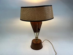 lot 49 image: MCM Vintage Table Lamp
