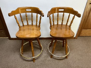 lot 56 image: Pair of Vintage Swivel Wood Bar Stools