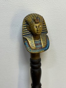 lot 60 image: Egyptian Pharaoh King Tut Brass Head Cane Walking Stick
