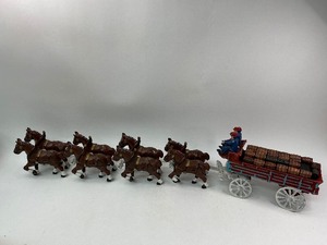 lot 62 image: Cast Iron Wagon with 8 Clydesdale Horses