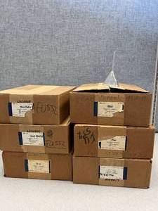 lot 15 image: 6 Boxes of 36 - Chemcial Funnels 55mm Diameter, 65mm Stem