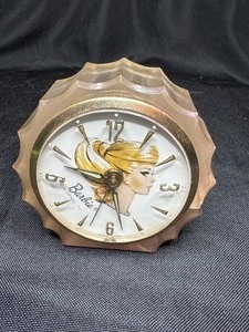 lot 41 image: VINTAGE BARBIE WESTERN GERMANY WINDUP ALARM CLOCK
