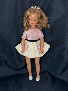 lot 55 image: VINTAGE IDEAL PEPPER DOLL WITH OUTFIT