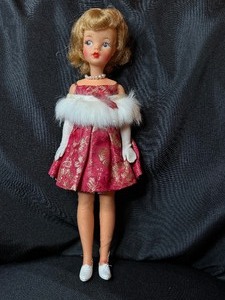 lot 76 image: VINTAGE TAMMY DOLL WITH DRESS