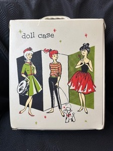 lot 98 image: VINTAGE DOLL CASE