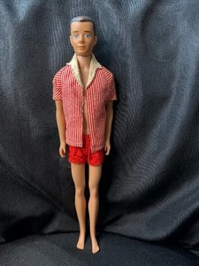 lot 134 image: VINTAGE MOLDED HAIR KEN DOLL WITH SWIM OUTFIT