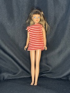 lot 158 image: VINTAGE SKIPPER DOLL WITH OUTFIT
