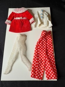 lot 174 image: SKIPPER VELVET PLUSH BLUSH DRESS WITH MISC CLOTHING