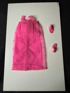 lot 180 image: BARBIE DREAMY PINK NIGHTGOWN AND SLIPPERS