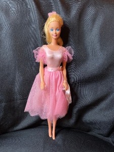 lot 222 image: 1986 MY FIRST BARBIE WITH OUTFIT 4TH
