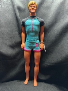 lot 237 image: 1988 BEACH BLAST KEN WITH OUTFIT