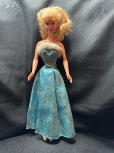 lot 249 image: 1966 BLONDE TWIST N TURN BARBIE WITH OUTFIT