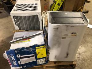 Lot of Assorted Air Conditioners For Parts Various Models and Conditions  Customer Returns See Pictures