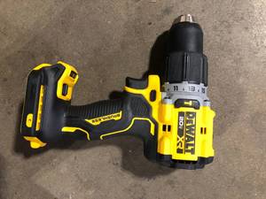 DEWALT 20V Compact Cordless 12 in. Hammer Drill (Tool Only) Customer Returns See Pictures