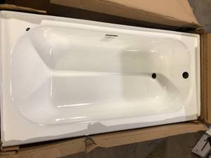 Bootz Industries Aloha 60 in. x 30 in. Soaking Bathtub with Right Drain in White Damaged  Customer Returns See Pictures