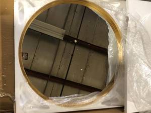 Kate and Laurel Medium Round Gold Contemporary Mirror (25.6 in. H x 25.6 in. W) Customer Returns See Pictures