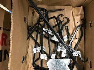 lot 2 image: ASSORTED PLANT HANGERS