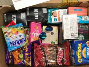 lot 23 image: ASSORTED FOOD BOX, ALL ITEMS PAST BEST BUY DATE