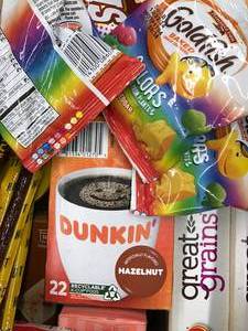 lot 29 image: ASSORTED FOOD BOX, ITEMS ARE PAST BEST BUY DATE